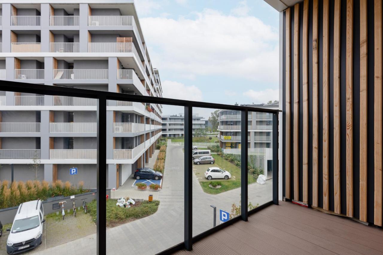 Butas Studio With Balcony Kokoryczki By Renters