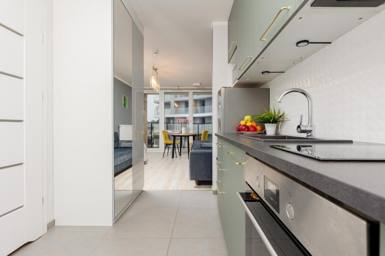 Studio With Balcony Kokoryczki By Renters Butas